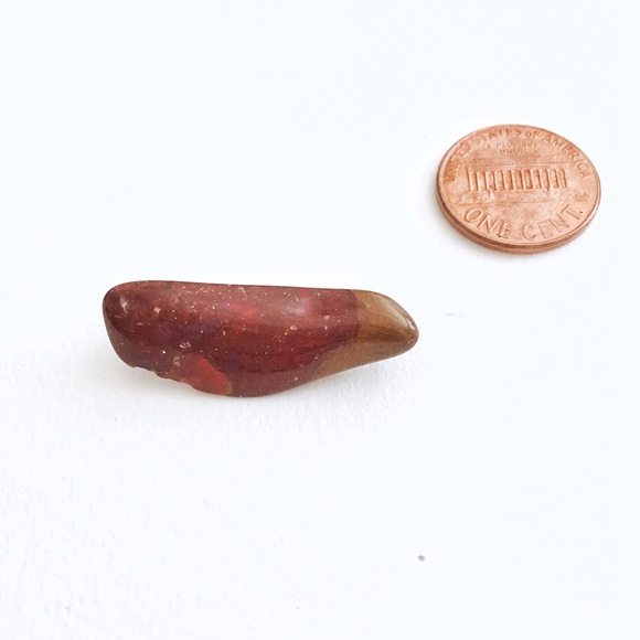 💚10/$10💚EUC Stone Brooch Badge - Picture 5 of 5